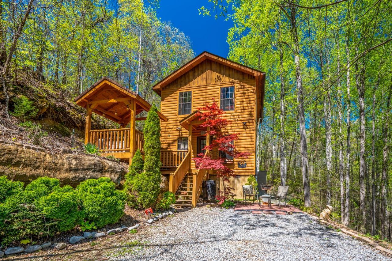 Permanent Vacation-Private Honeymoon Cabin With Hot Tub Sevierville Kültér fotó