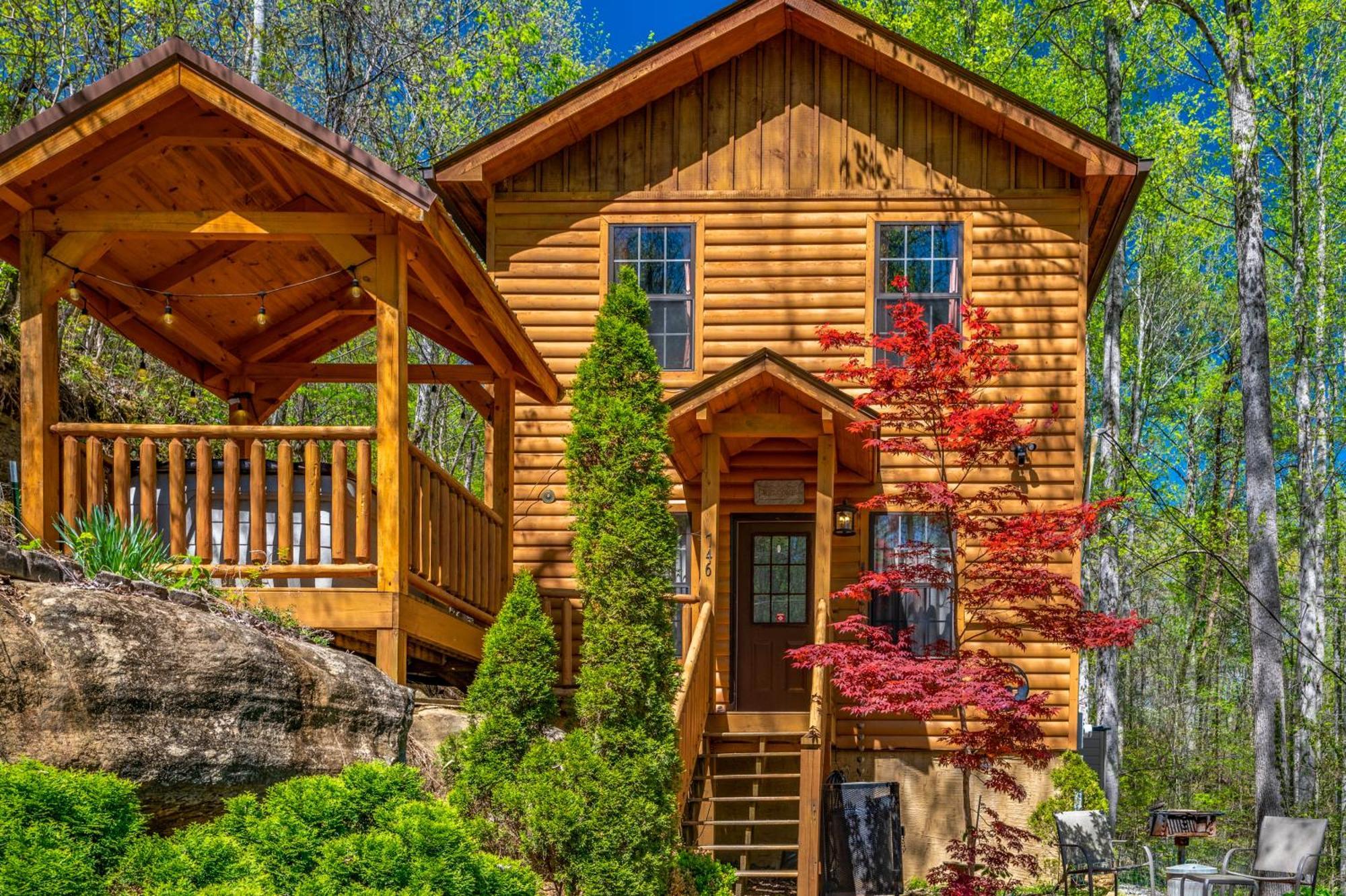 Permanent Vacation-Private Honeymoon Cabin With Hot Tub Sevierville Kültér fotó